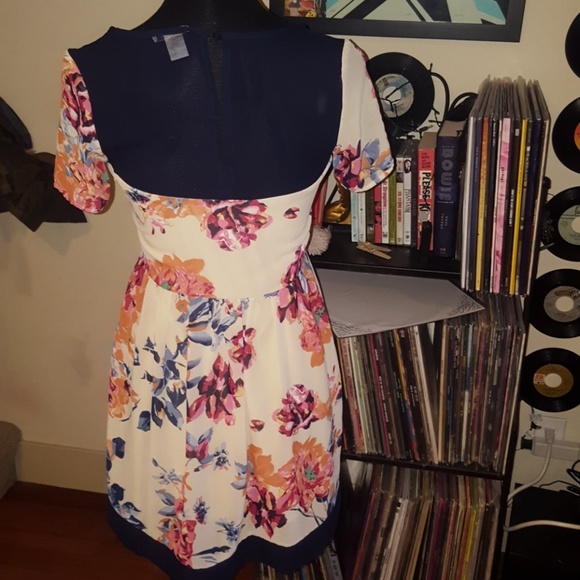 Nordstrom dress - Picture 3 of 6